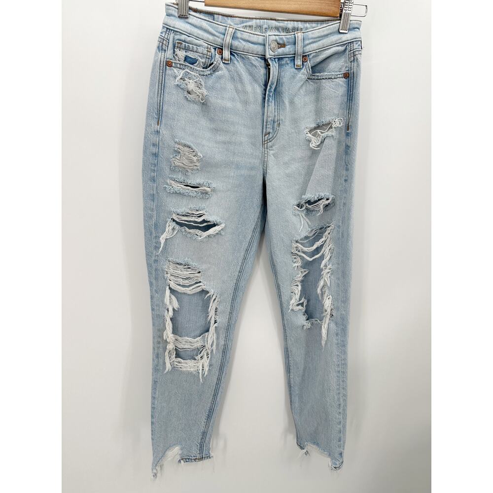 American Eagle AEO Jeans Women 0 Blue Light Wash Denim‎ Distressed Mom
